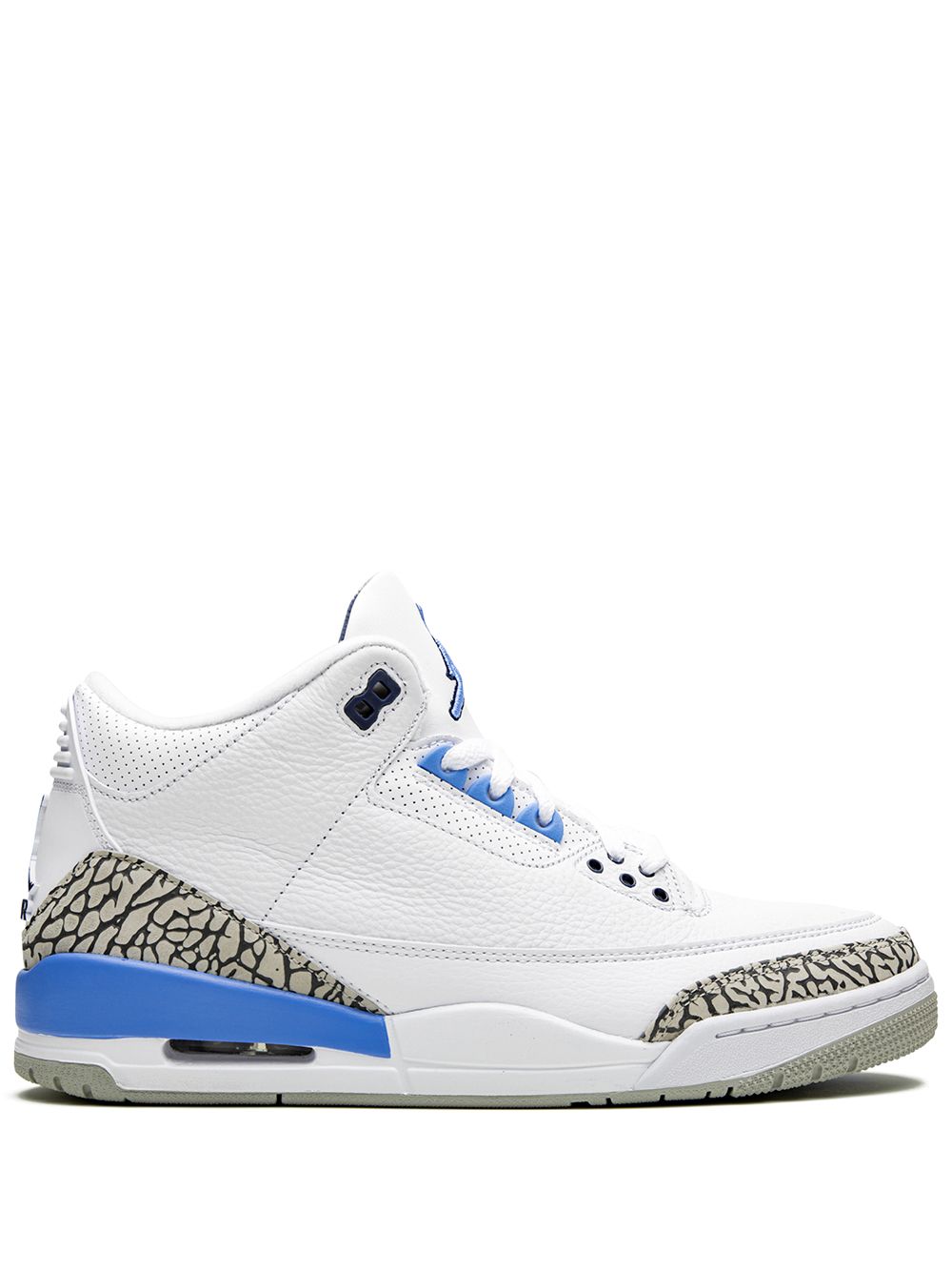 Air Jordan Retro 3 UNC