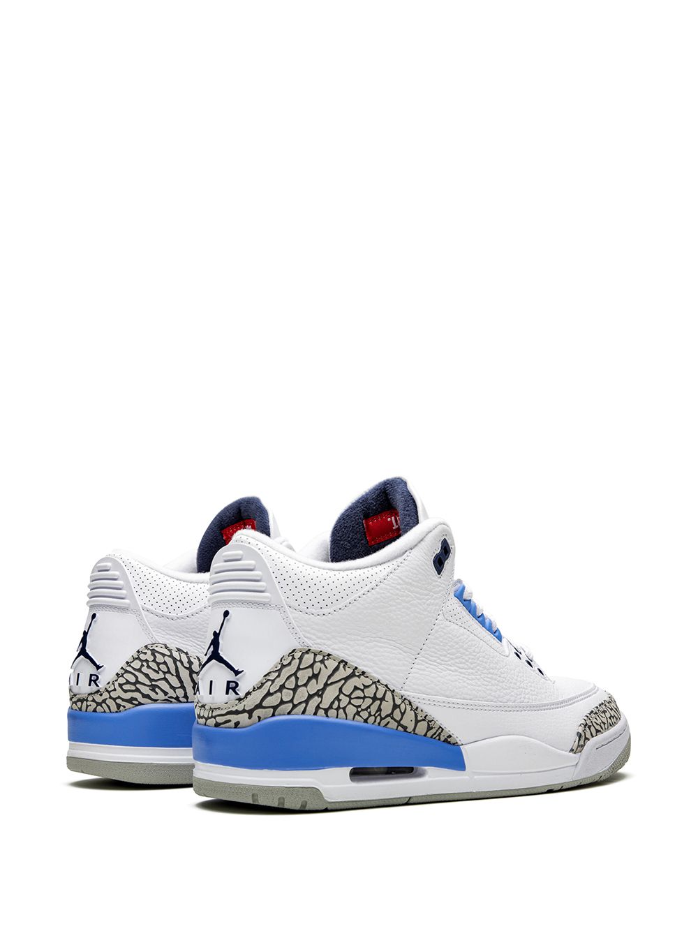 Air Jordan Retro 3 UNC