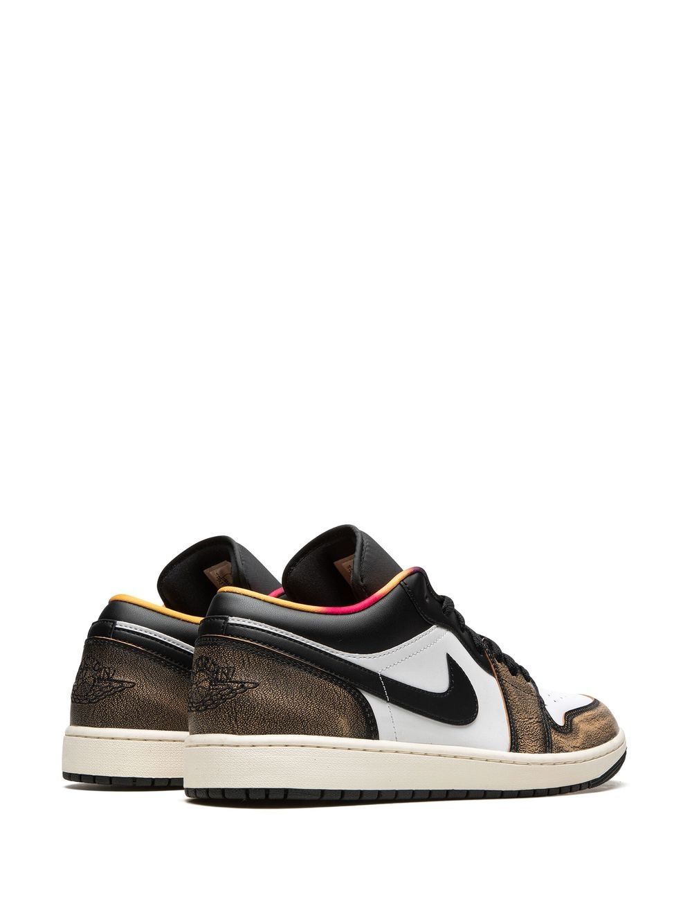 Air Jordan 1 LOW WEAR AWAY