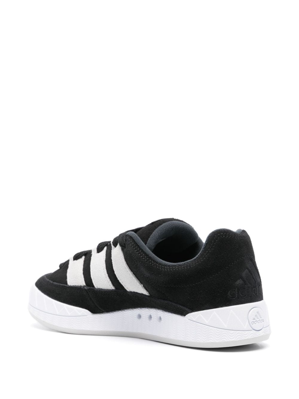 Adidas ADIMATIC NEGRA Y BLANCA
