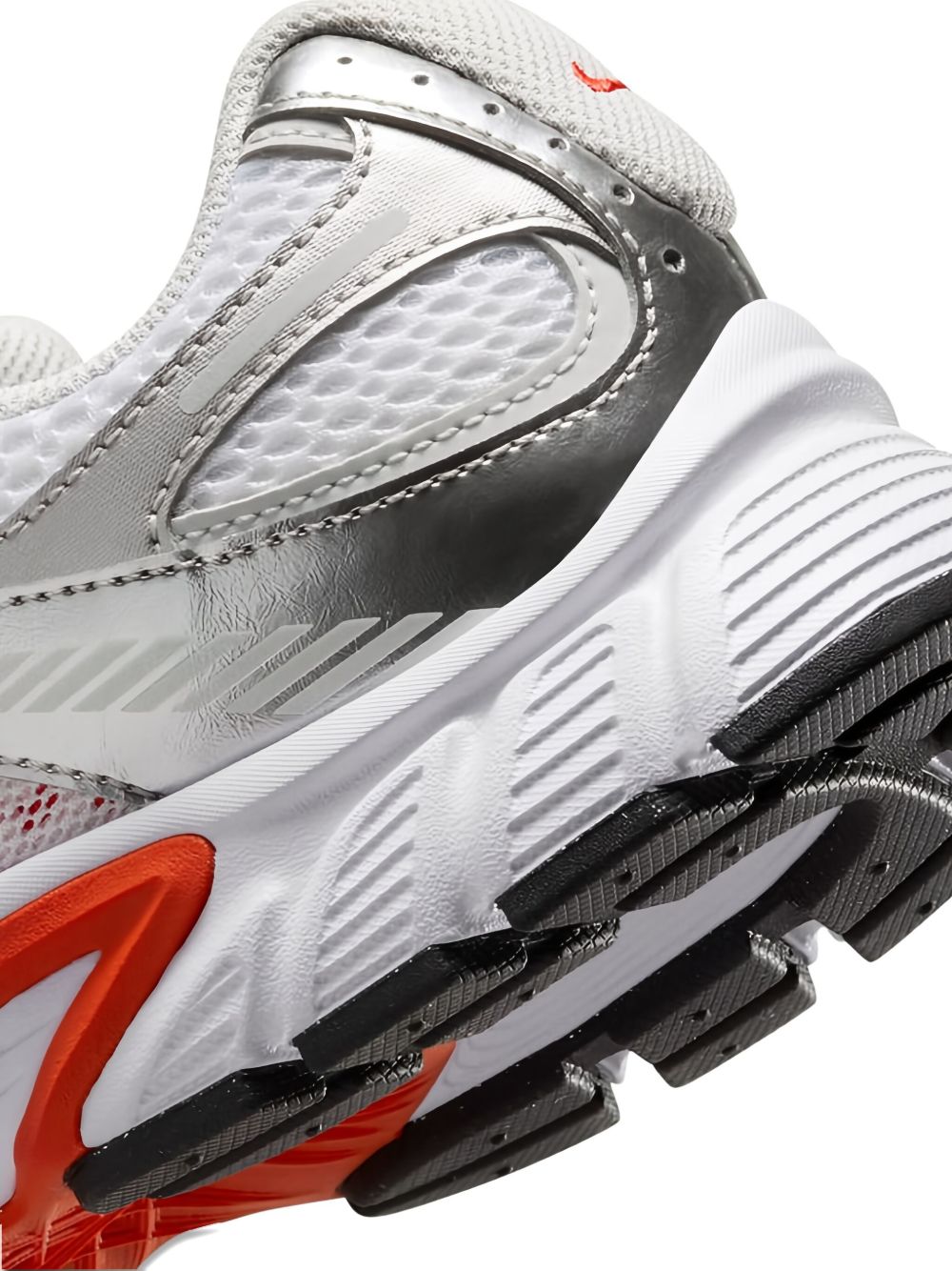 Nike V5 RNR White/Picante Red/Vast Grey/Black
