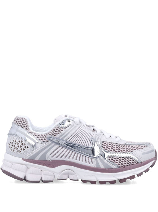 Nike Vomero 5