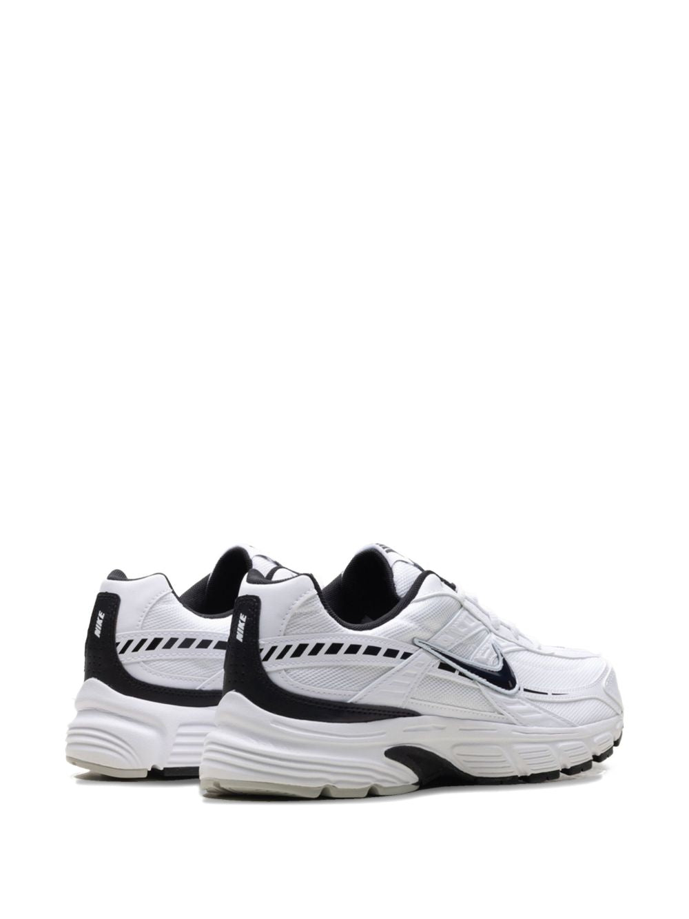 Nike Initiator